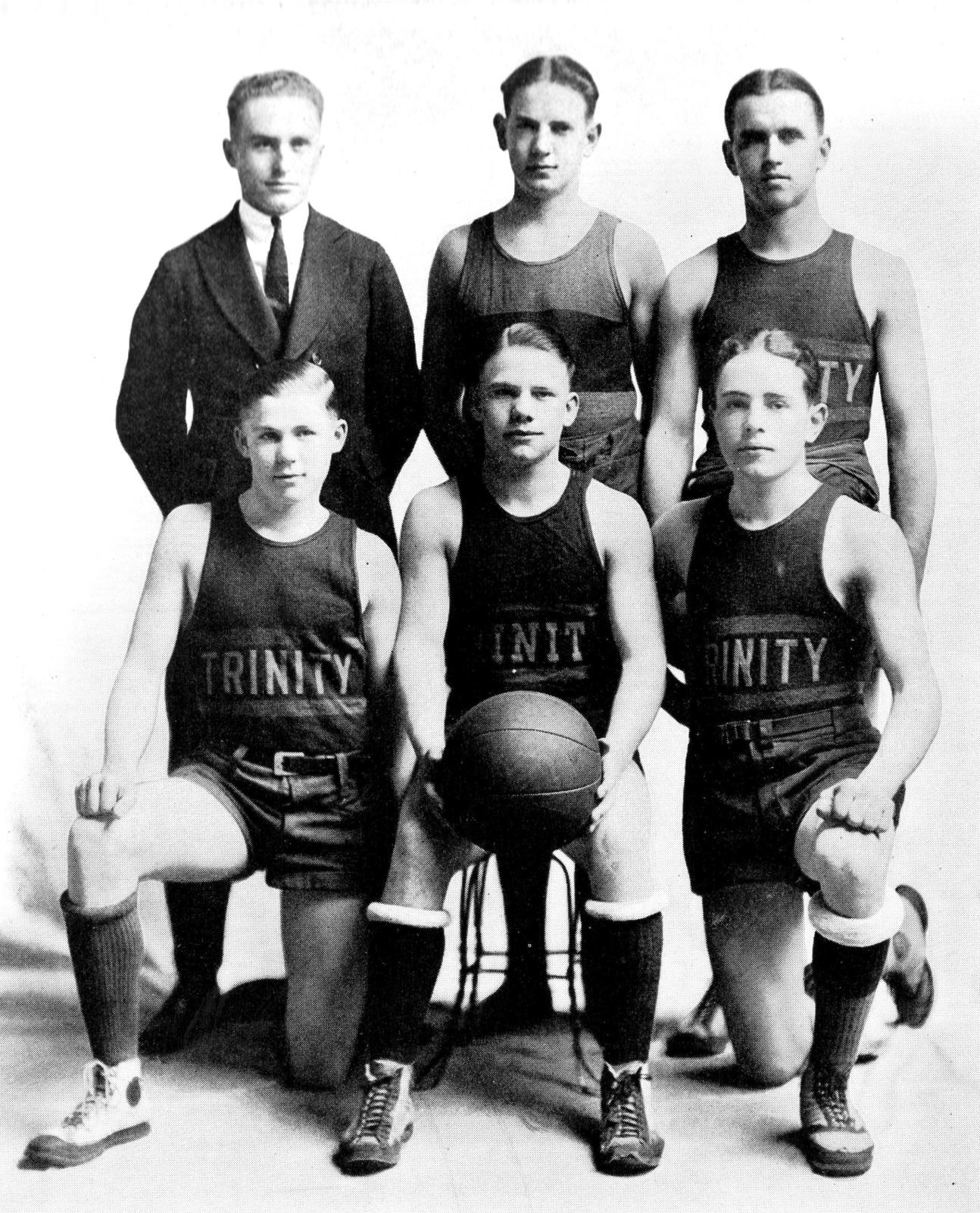 1921 Trinity basketball
